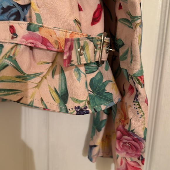 Moto jacket - Picture 6 of 6